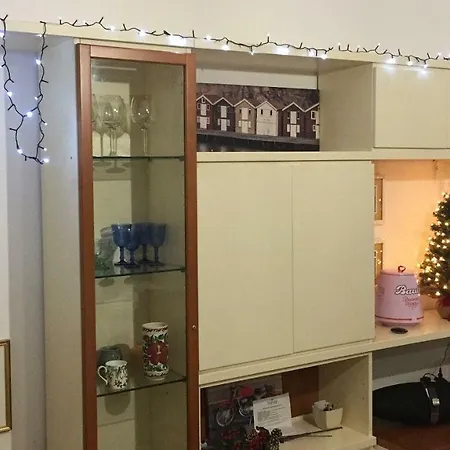 Lovely Irnerio ❤ Flat Near S. Pietro ★ Διαμέρισμα