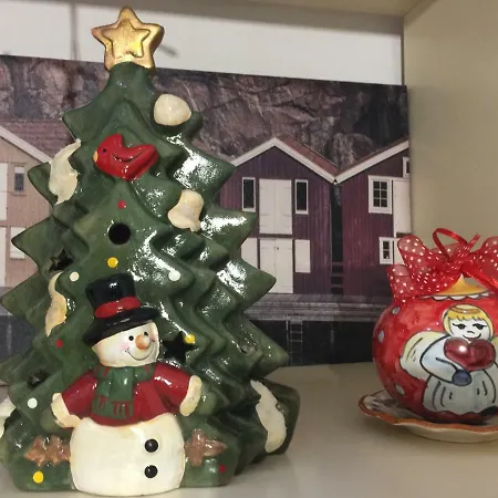 Διαμέρισμα Lovely Irnerio ❤ Flat Near S. Pietro ★ *