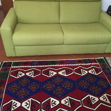 Διαμέρισμα Lovely Irnerio ❤ Flat Near S. Pietro ★ *