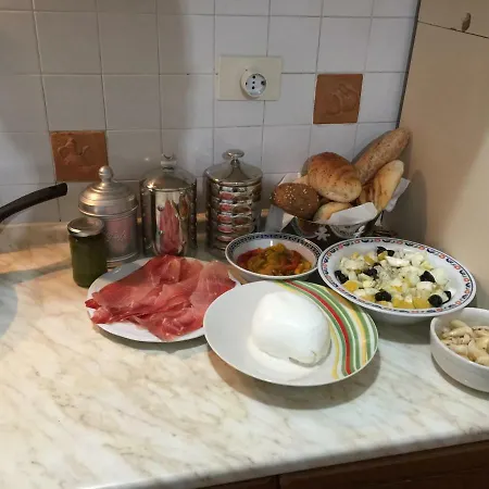 Lovely Irnerio ❤ Flat Near S. Pietro ★ Διαμέρισμα *