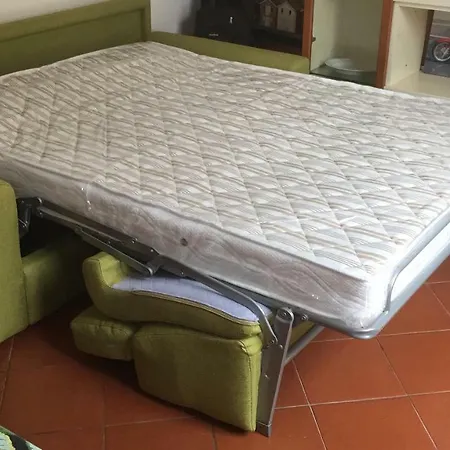 Διαμέρισμα Lovely Irnerio ❤ Flat Near S. Pietro ★