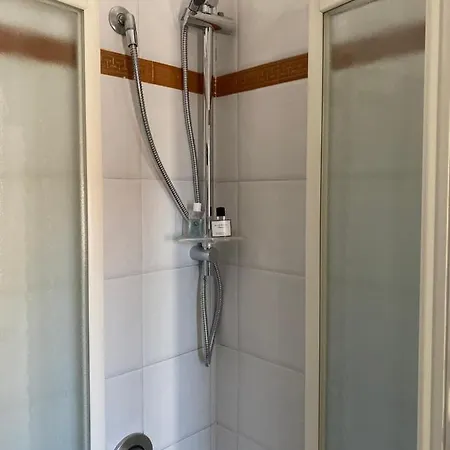 Lovely Irnerio ❤ Flat Near S. Pietro ★ Διαμέρισμα